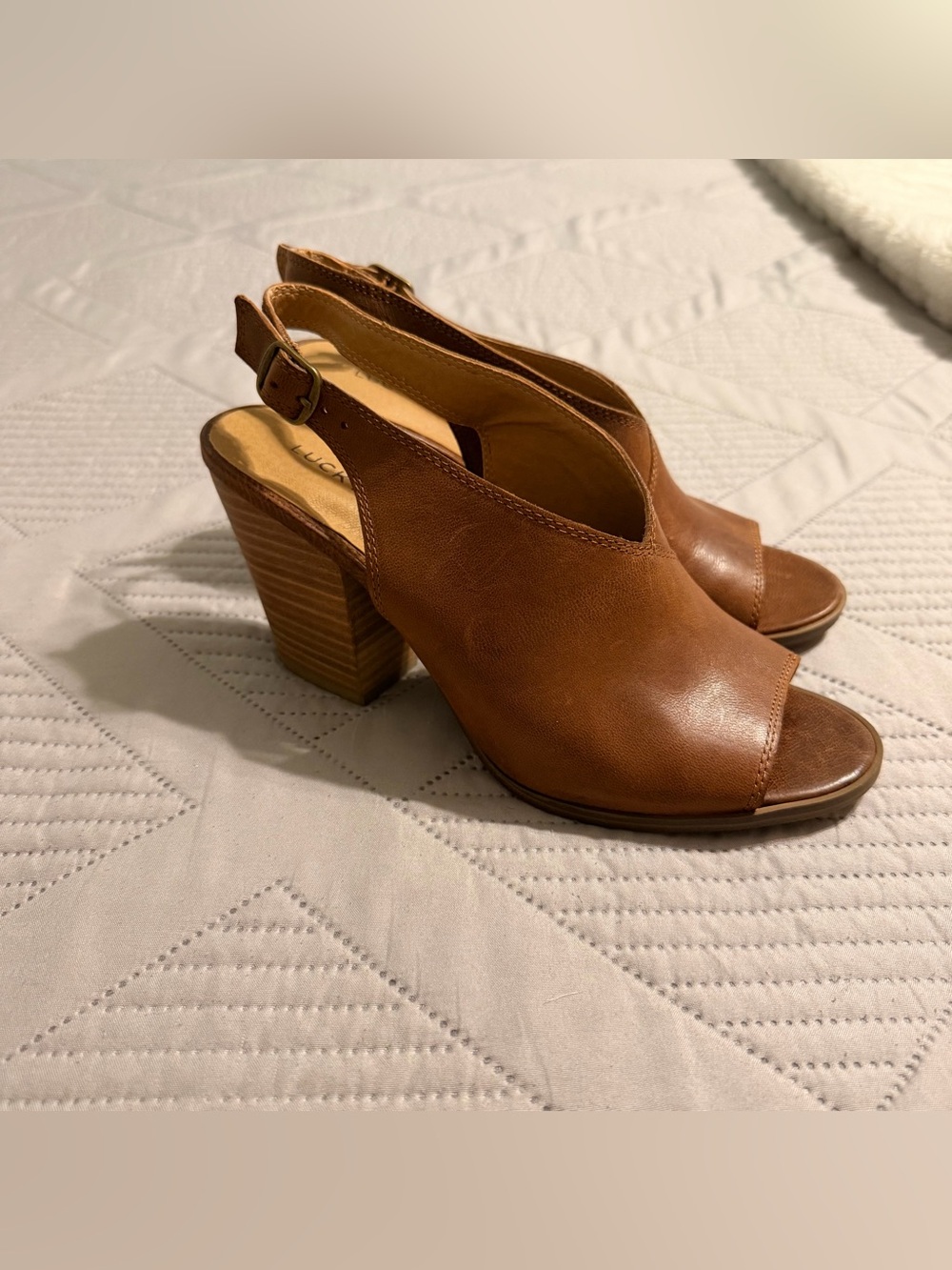 Lucky Brand Sandals Brown Camel Leather Peep Toe Slingback Block Heel Size 7.5